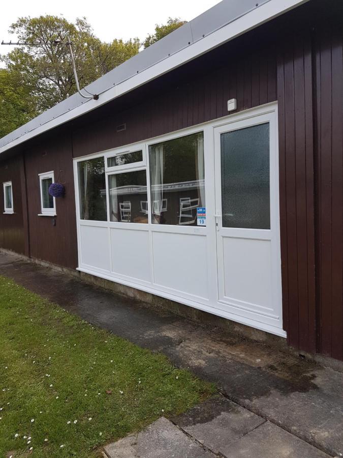 19 Bucklands , Bideford Park. Chalet