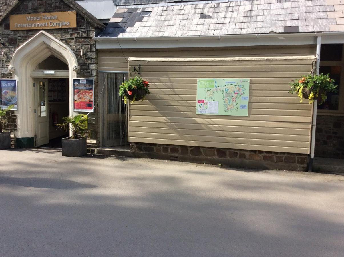 19 Bucklands , Bideford Park. Chalet